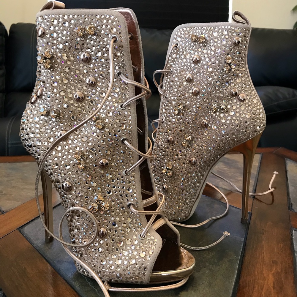 ❌Sold❌Giuseppe Zanotti crystal-embellished lace up - Picture 2 of 7